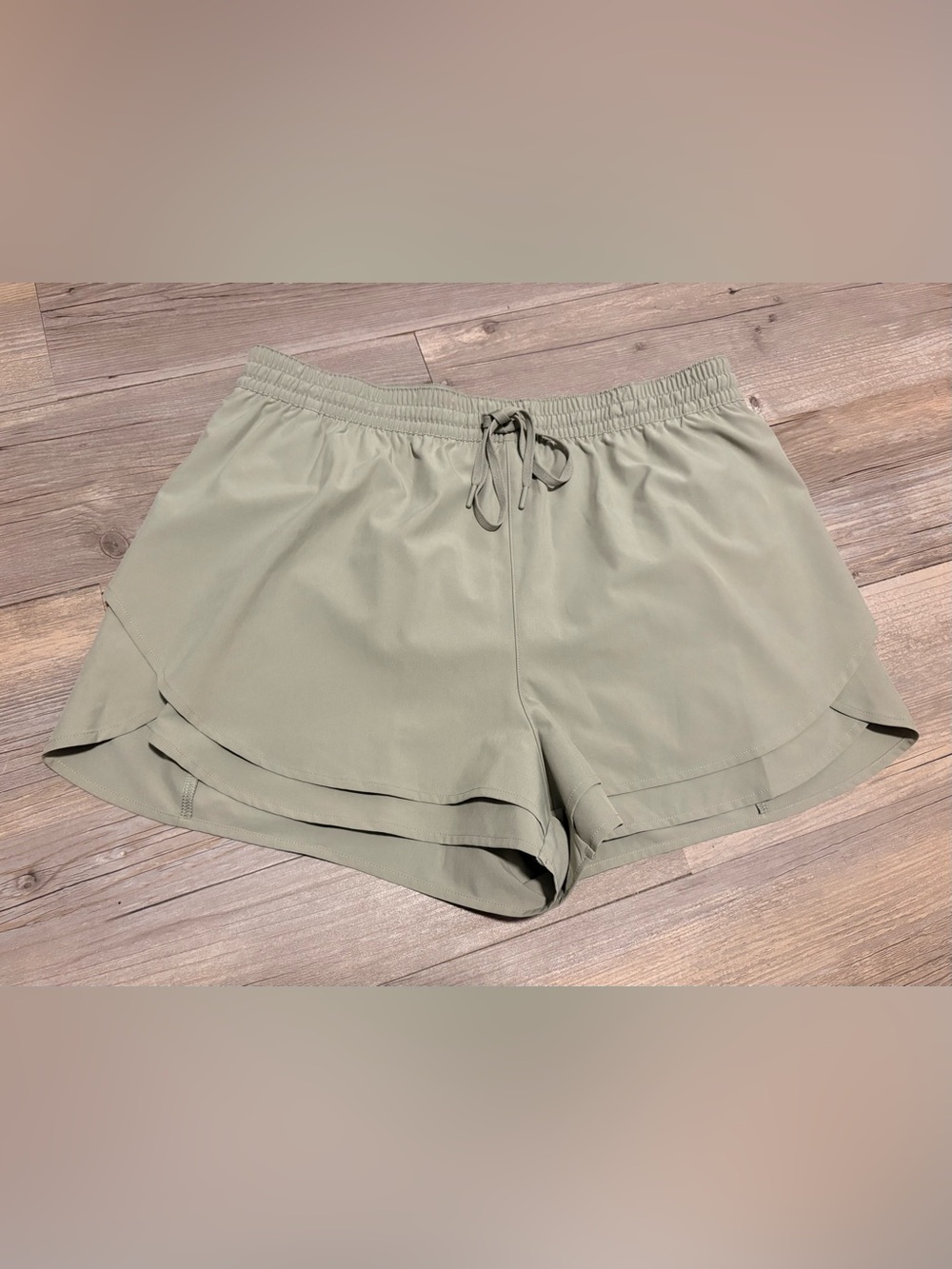 CALIA high rise step up shorts relaxed fit 3” inseam medium new with tags